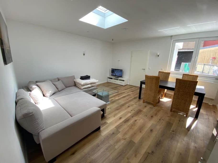 Neues Bungalow Fuer Bis Zu 4 Personen Oberhausen  Buitenkant foto