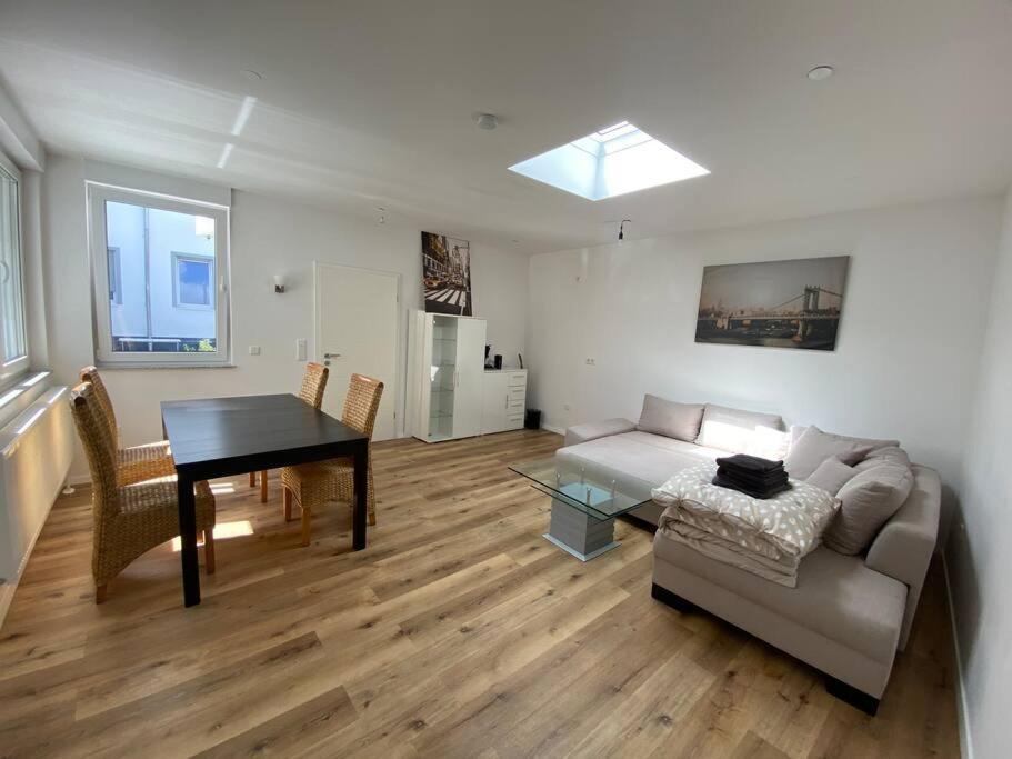 Neues Bungalow Fuer Bis Zu 4 Personen Oberhausen  Buitenkant foto